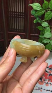 【守护.三足香插】精品和田玉糖白玉兽面香插
