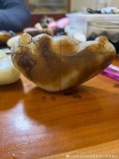 收藏款和田玉糖白玉手把件摆件大元宝,真的是玉不琢不成器,从料子到成