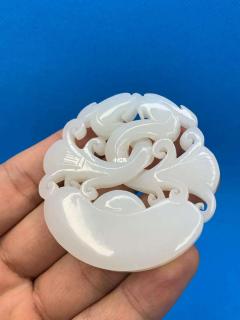 古风精品和田玉白玉双龙献宝玉佩