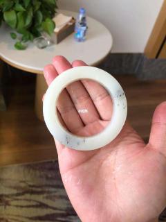 二歌美玉和田玉白底点墨青花手镯玉镯
